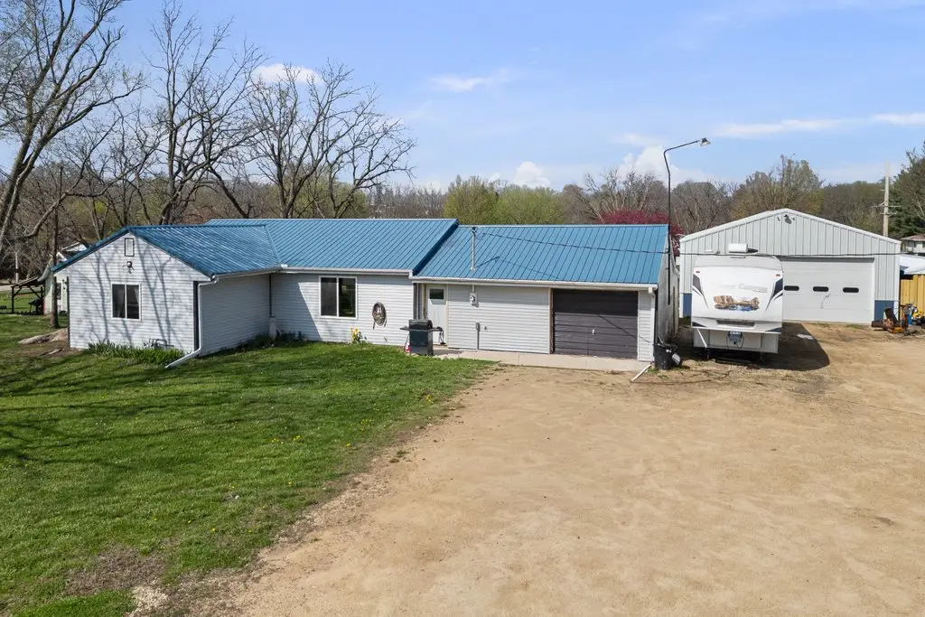220 Arcade Street, Maquoketa, IA 52060 - #1