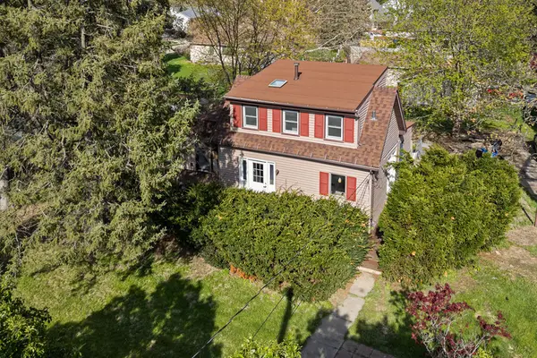 2416 7th Street, Moline, IL 61265