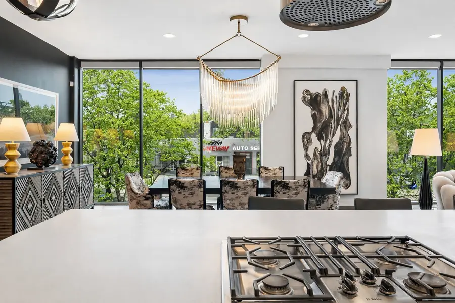 622 N Ashland Avenue #2, Chicago, IL 60622 - #2