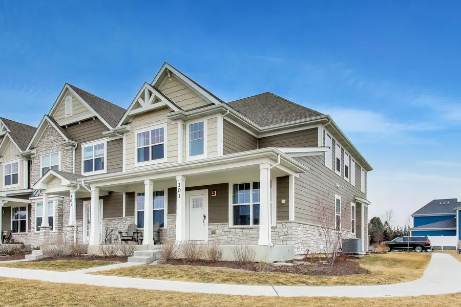 301 Didier Court, Buffalo Grove, IL 60089 - #2