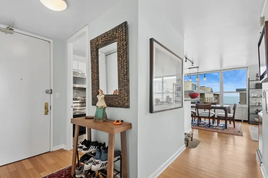 655 W Irving Park Road #2301, Chicago, IL 60613 - #3