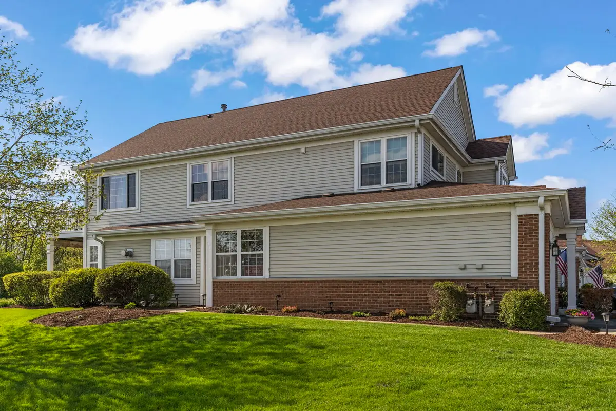 31301 Kline Circle, Warrenville, IL 60555 - #1