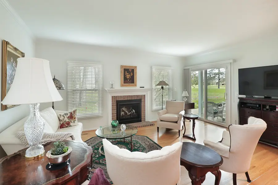 19 The Court Of Greenway #19, Northbrook, IL 60062 - #3