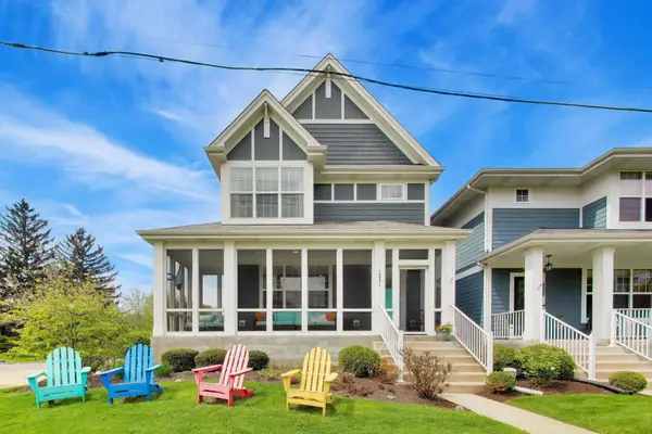 1331 Avery Avenue, Wheaton, IL 60187