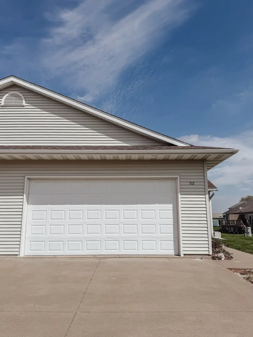 712 W St Joseph Street, Preston, IA 52069 - #3