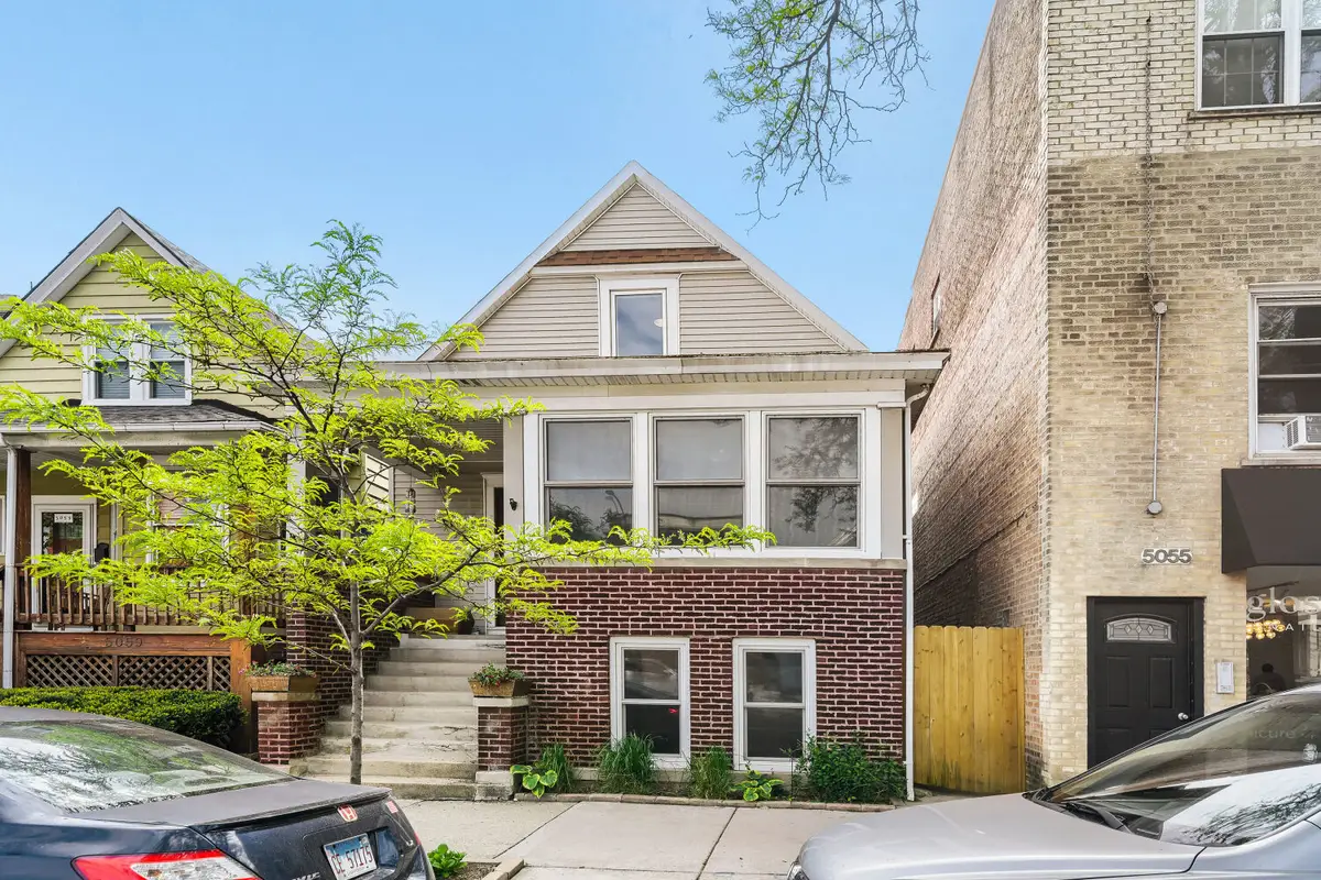 5057 N Western Avenue, Chicago, IL 60625 - #1