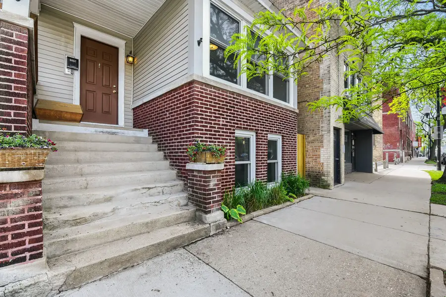 5057 N Western Avenue, Chicago, IL 60625 - #3