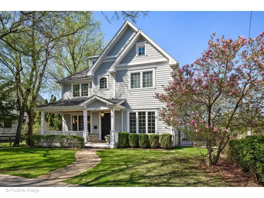 1916 Washington Avenue, Wilmette, IL 60091 - #2