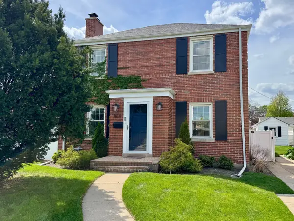 1614 N 76th Avenue, Elmwood Park, IL 60707