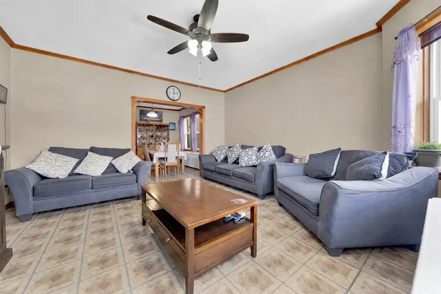 5551 S Albany Avenue, Chicago, IL 60629 - #3