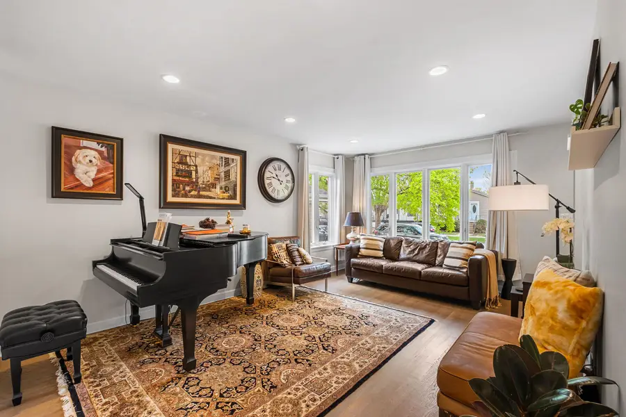 5343 N Moody Avenue, Chicago, IL 60630 - #2