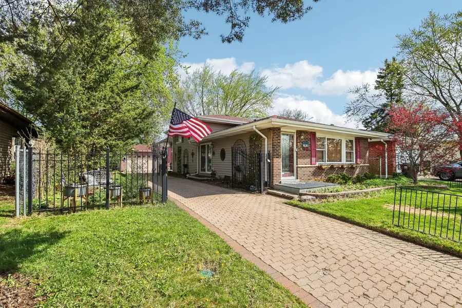 2176 N Westmoreland Drive, Palatine, IL 60074 - #2