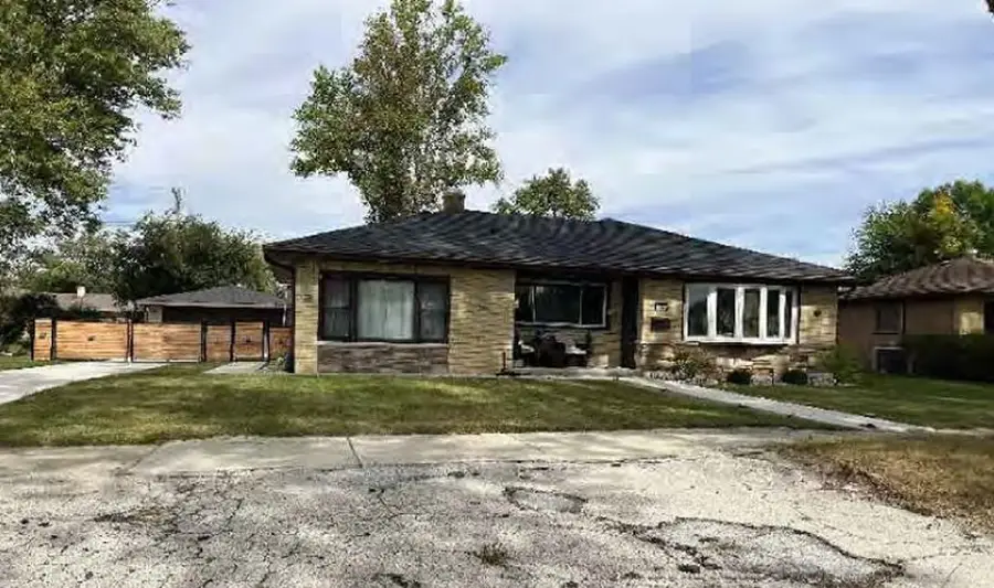 6918 W 116th Street, Worth, IL 60482 - #2