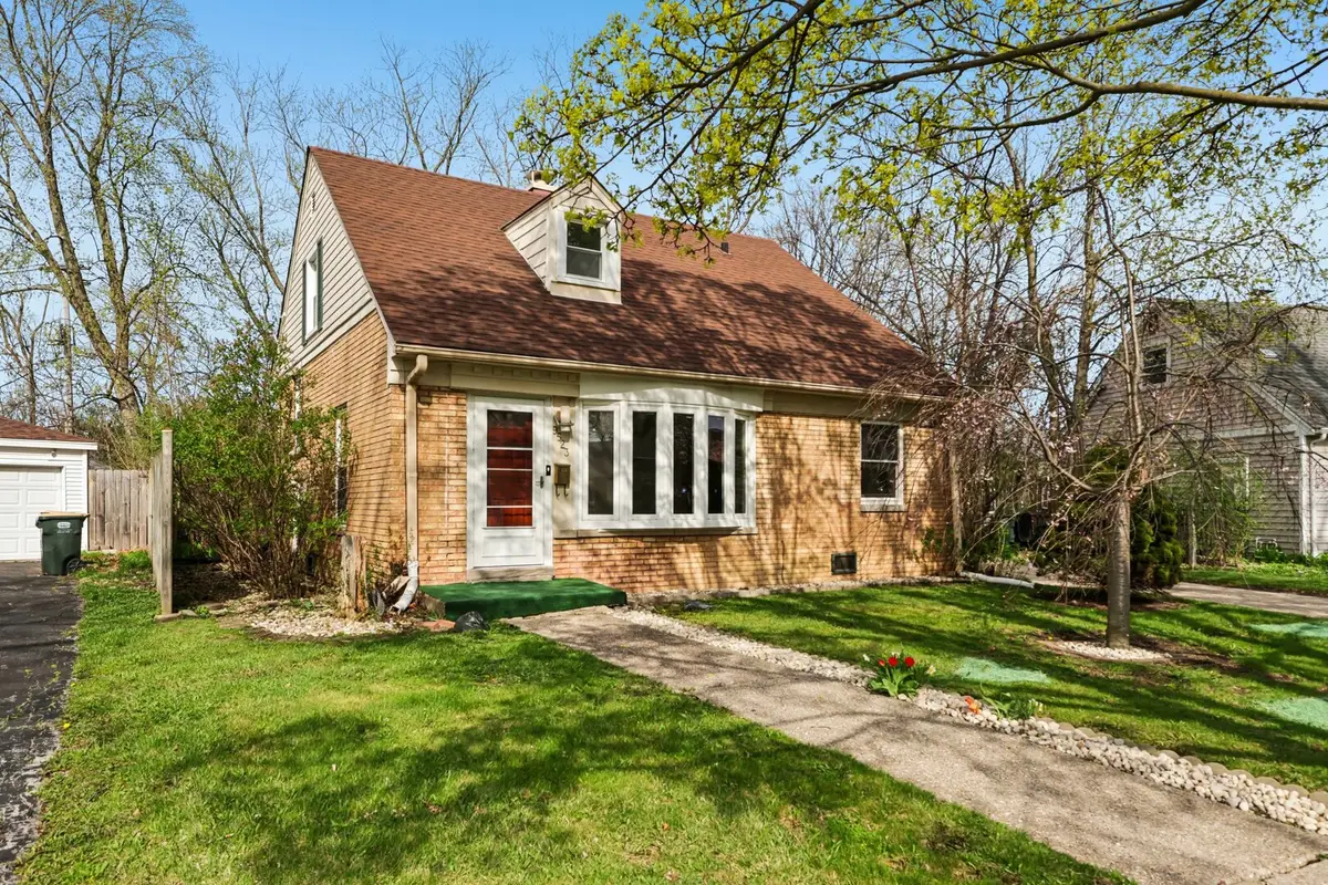 9523 Sayre Avenue, Morton Grove, IL 60053 - #1