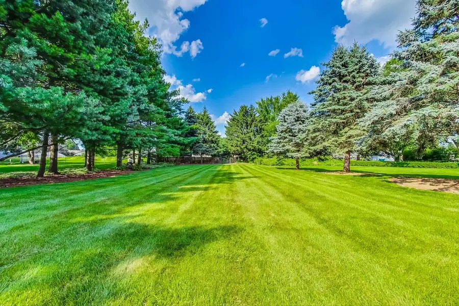 568 Pamela Court, Gilberts, IL 60136 - #3