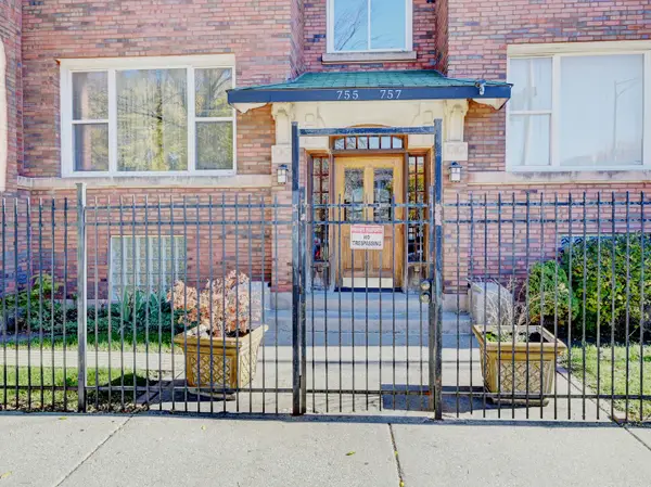 757 S Independence Boulevard #3S, Chicago, IL 60624