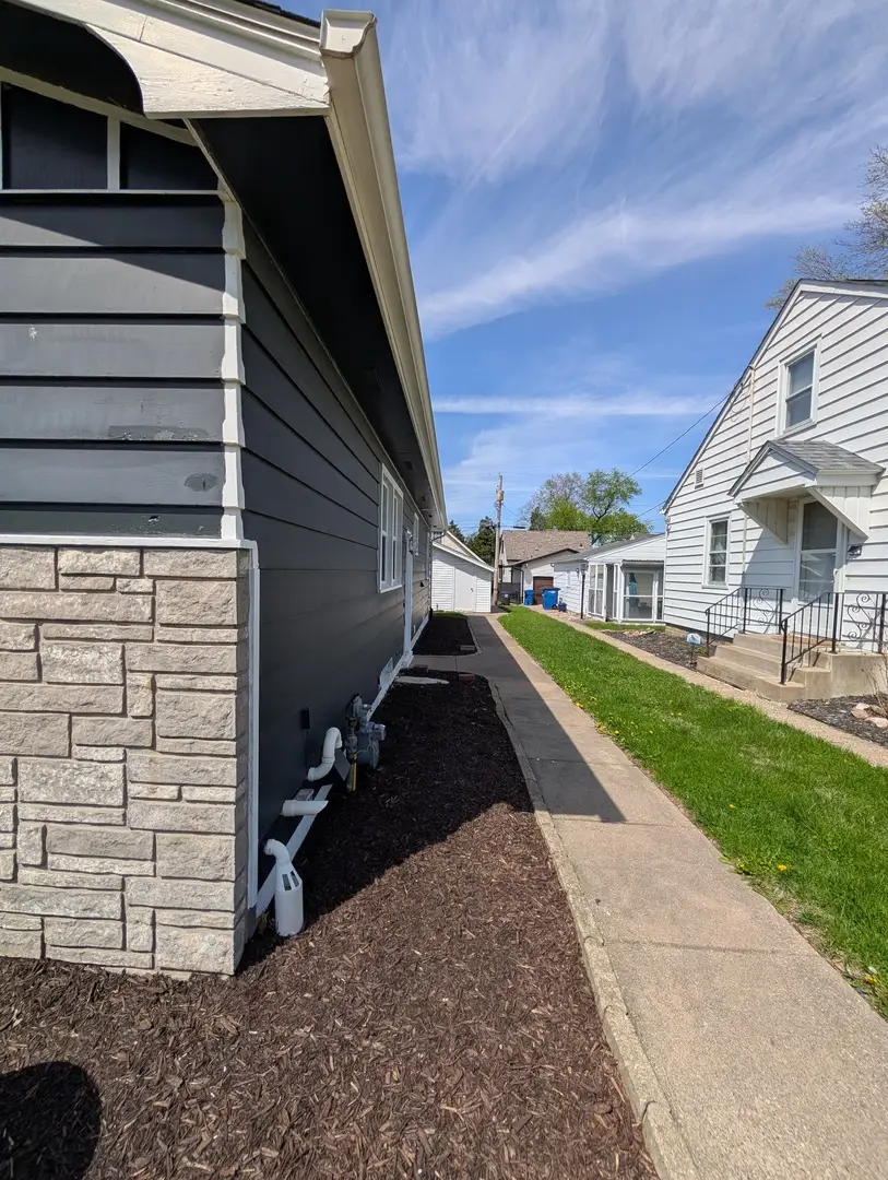 2505 23rd Avenue B Avenue, Moline, IL 61265 - #3