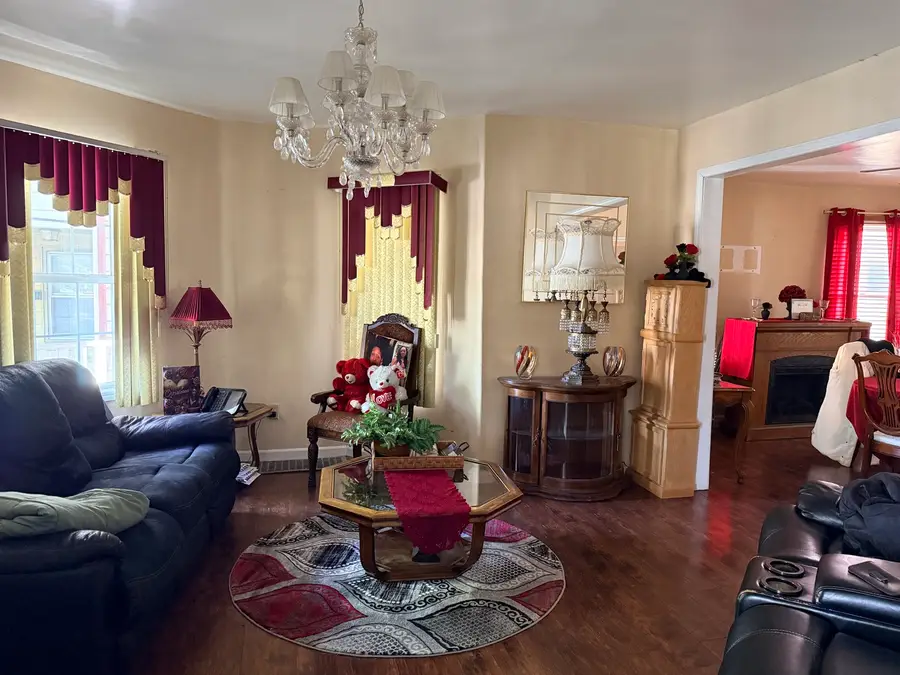 311 S Ottawa Street E, Joliet, IL 60436 - #3