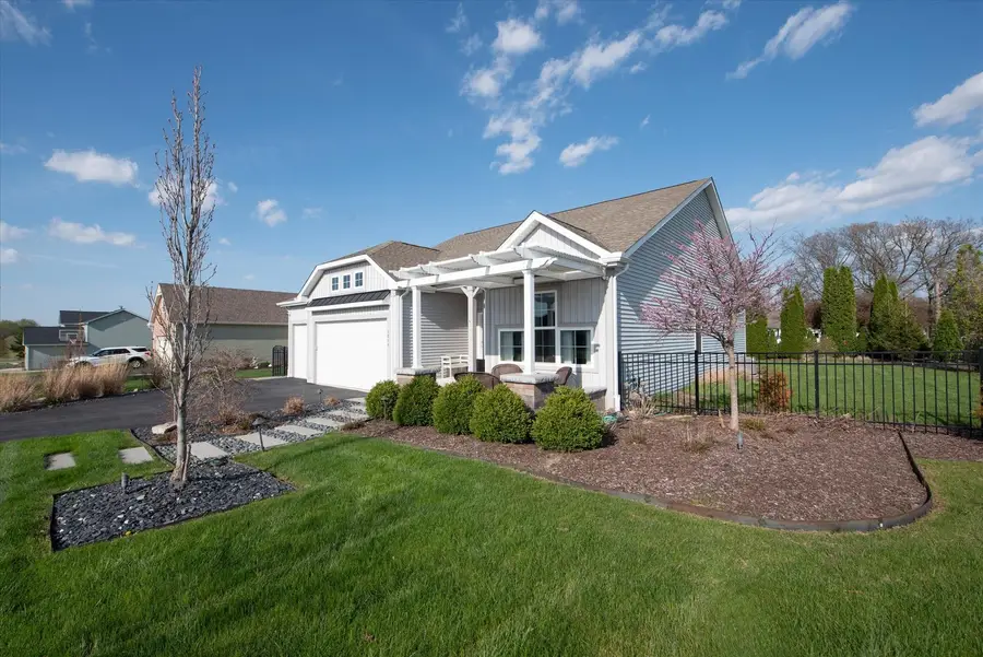 1014 Persimmon Drive, Genoa, IL 60135 - #2