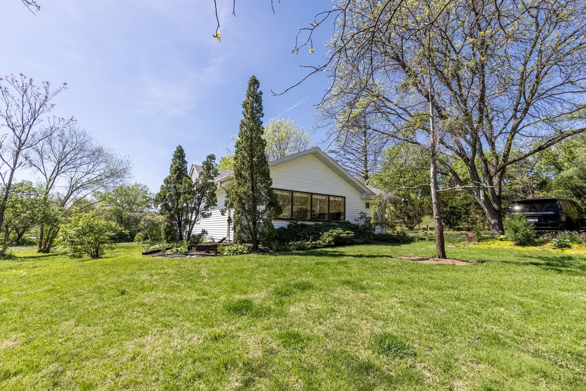 11s104 Jackson Street, Burr Ridge, IL 60527 - #1