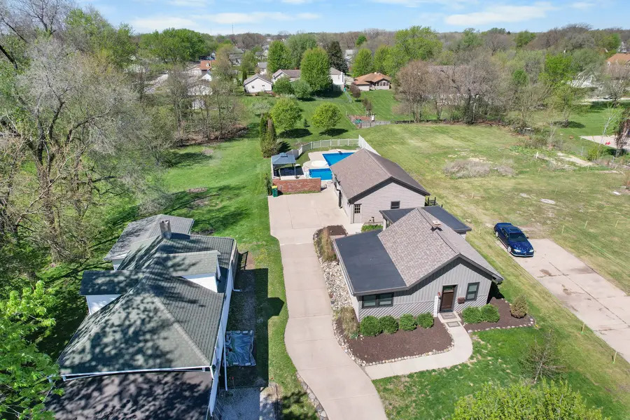 910 S Vermillion Street, Streator, IL 61364 - #2