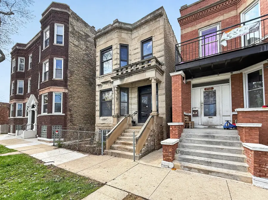 1510 N Harding Avenue, Chicago, IL 60651 - #2