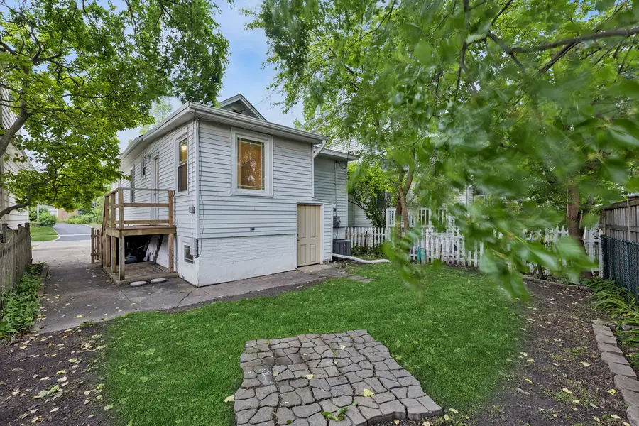 Address Withheld By Seller, Wilmette, IL 60091 - #2