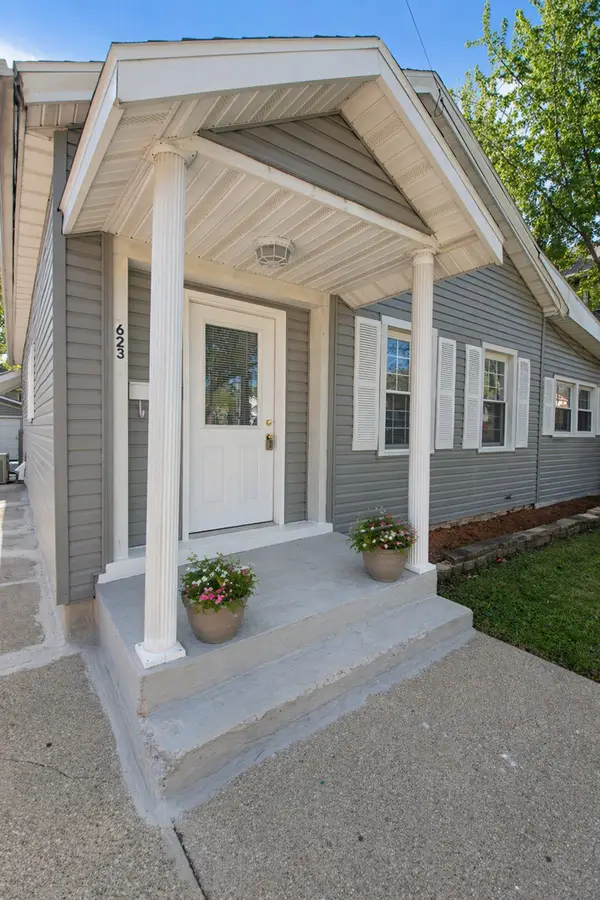 623 N Ottawa Avenue, Dixon, IL 61021