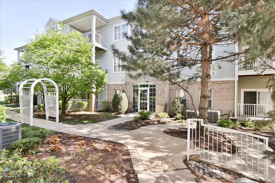 1299 W Lake Street #306, Addison, IL 60101 - #3