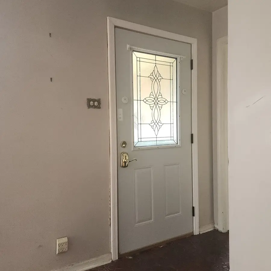 11619 S Sacramento Drive, Merrionette Park, IL 60803 - #3