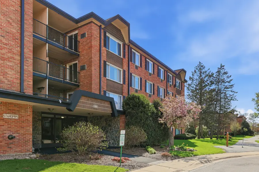 1216 S New Wilke Road #307, Arlington Heights, IL 60005 - #2