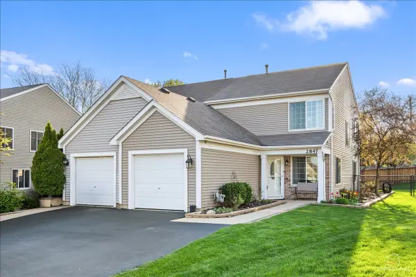 2847 Sorrel Row #1, Lake In The Hills, IL 60156