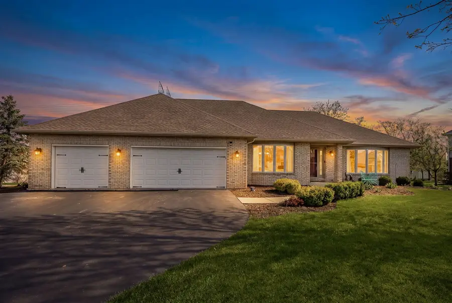 13201 Meadow Hill Lane, Lemont, IL 60439 - #2