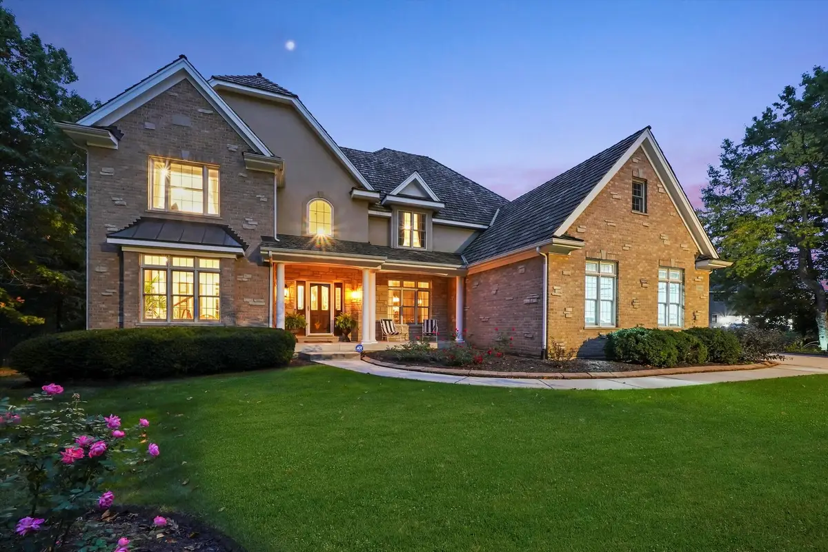 35080 N Oak Knoll Circle, Gurnee, IL 60031 - #1