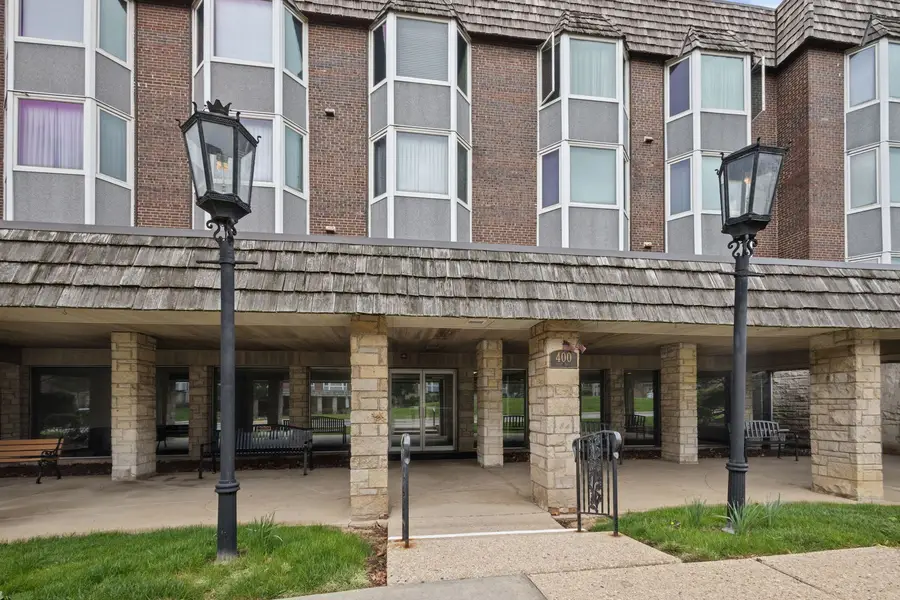400 Ascot Drive #2L, Park Ridge, IL 60068 - #2