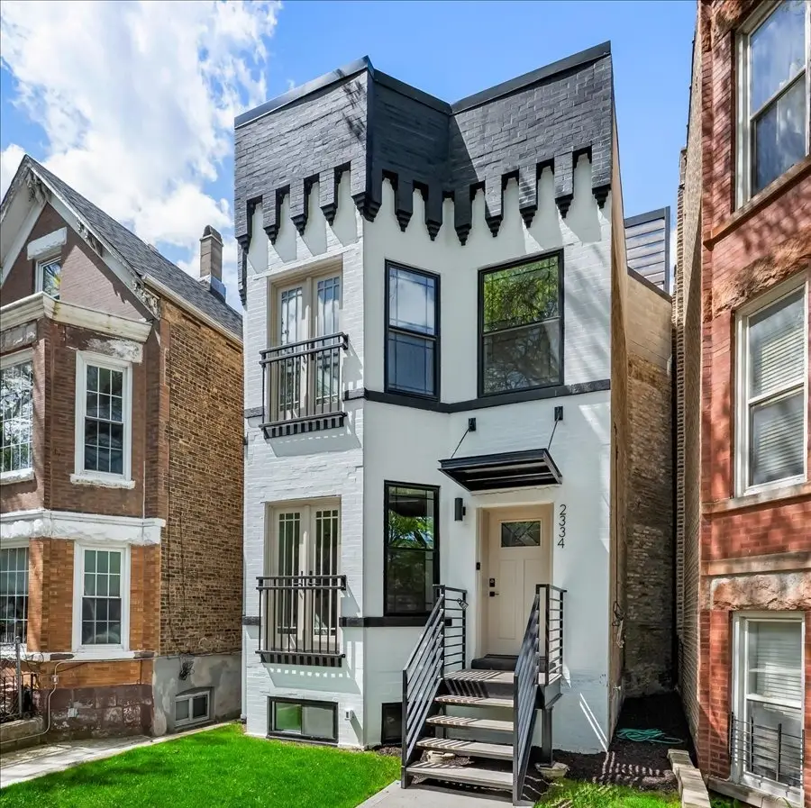 2334 N Oakley Avenue, Chicago, IL 60647 - #1