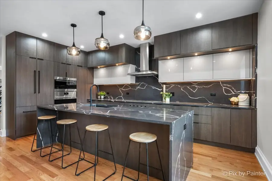 2334 N Oakley Avenue, Chicago, IL 60647 - #3