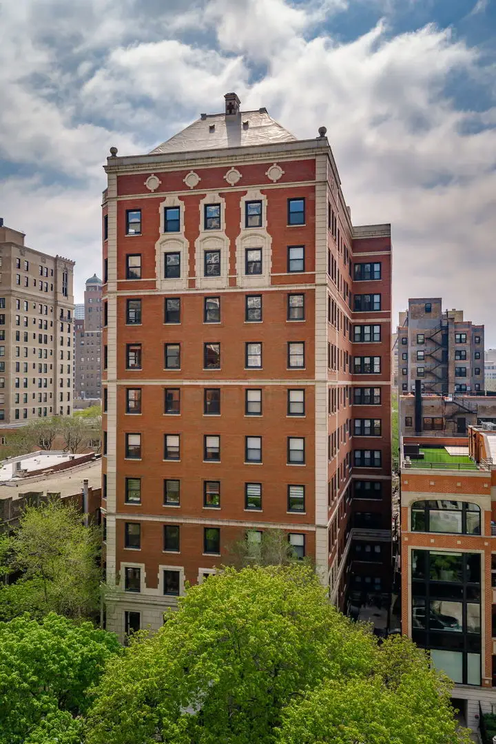 Address Withheld By Seller, Chicago, IL 60657 - #1