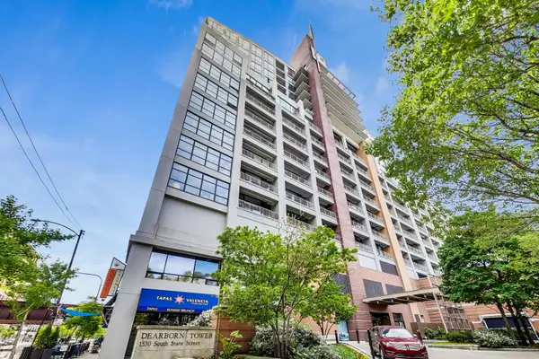 1530 S State Street #12N, Chicago, IL 60605