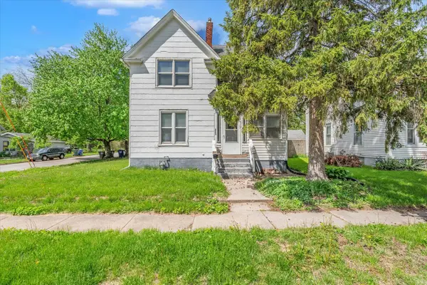 706 N Howell Street, Davenport, IA 52802