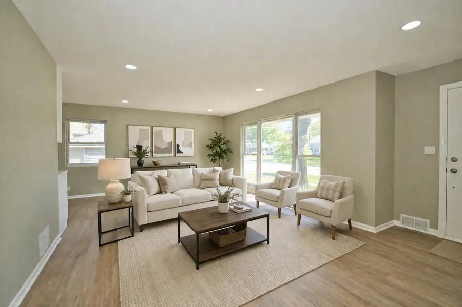 580 S Chase Avenue, Lombard, IL 60148 - #3