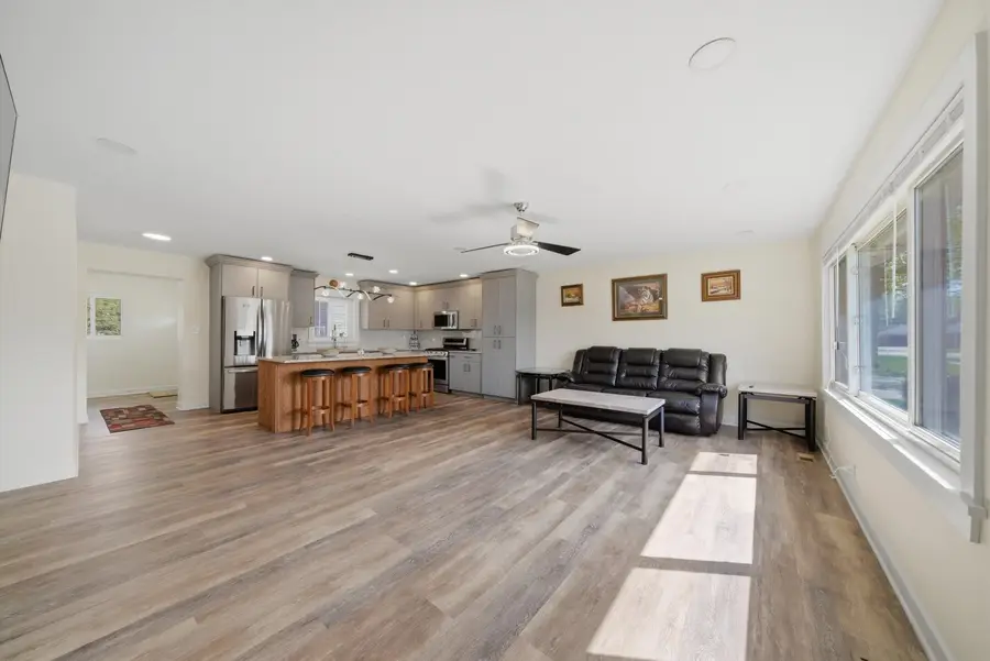 10817 S Mason Avenue, Chicago Ridge, IL 60415 - #3