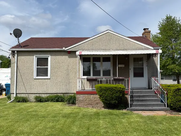 1810 Prospect Avenue, Peru, IL 61354