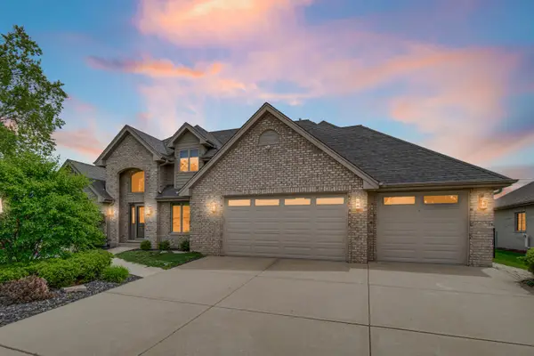 17123 Pointe Drive, Orland Park, IL 60467