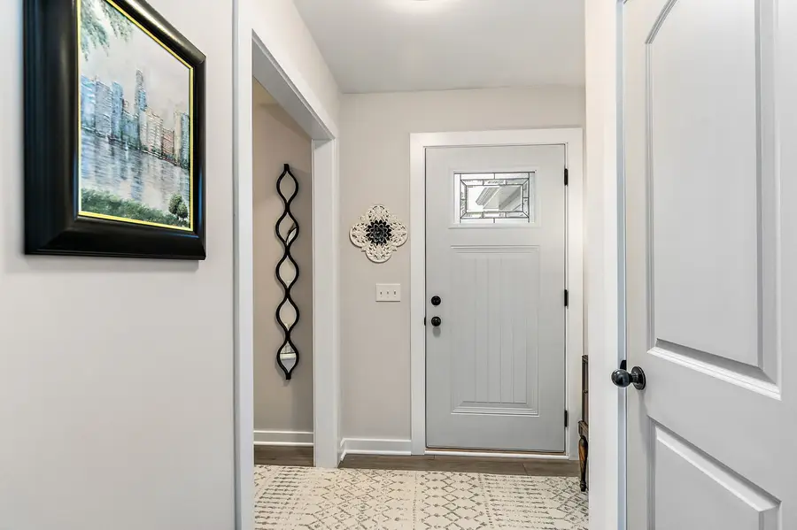 511 W Miller Avenue, Hinckley, IL 60520 - #2