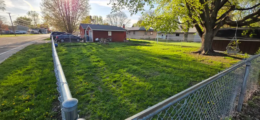 1702 19th Avenue, Sterling, IL 61081 - #3