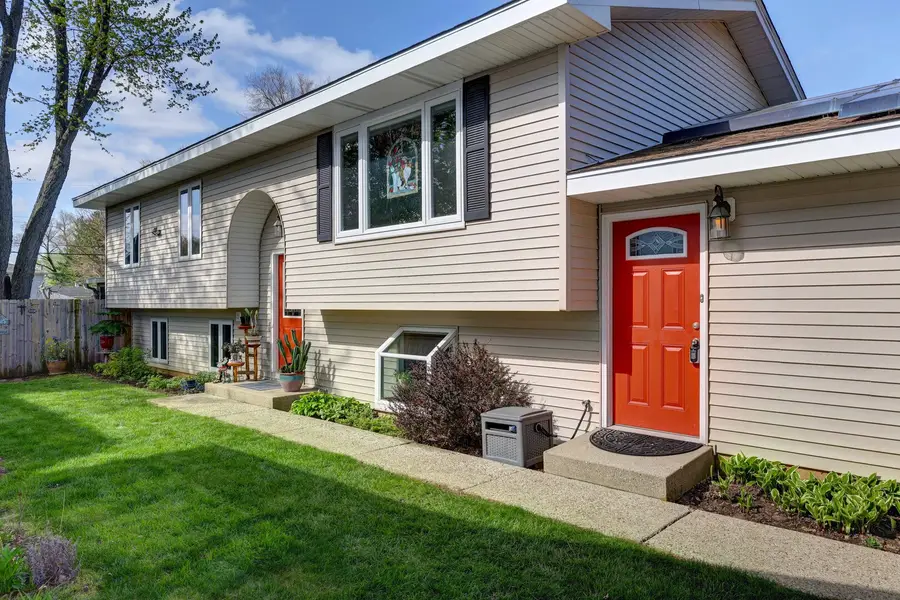 445 Golf Road, Crystal Lake, IL 60014 - #2