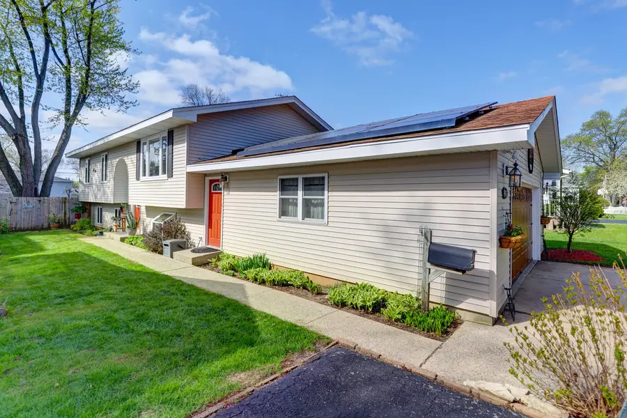 445 Golf Road, Crystal Lake, IL 60014 - #3