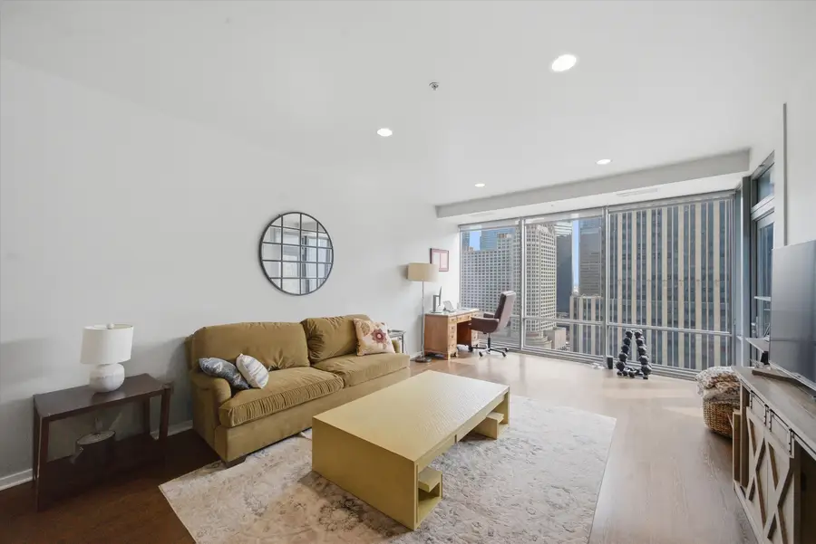 240 E Illinois Street #1503, Chicago, IL 60611 - #3