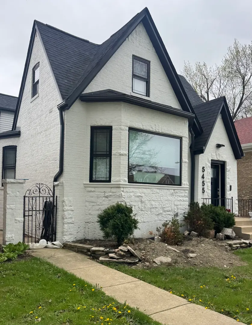 5455 W Roscoe Street, Chicago, IL 60641 - #1